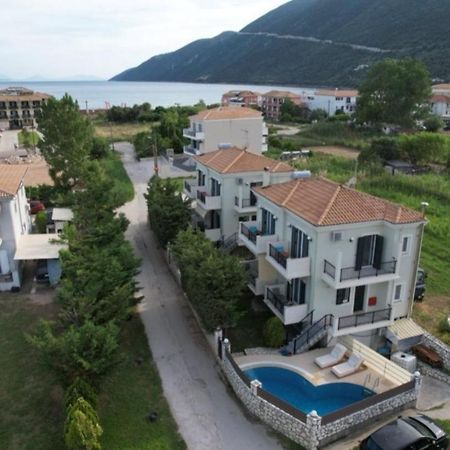 Santa Emelia Aparthotel Vasilikí Exterior foto
